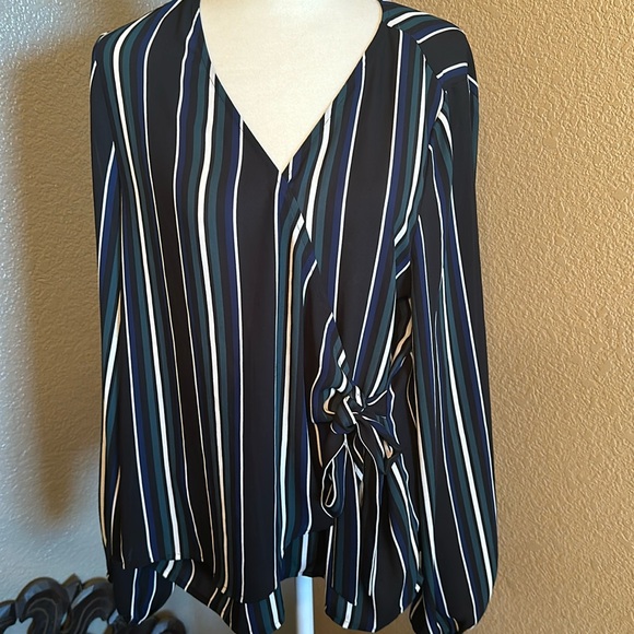 Express size Large. Black blue green white striped wrap blouse long sleeve EUC - Picture 1 of 8